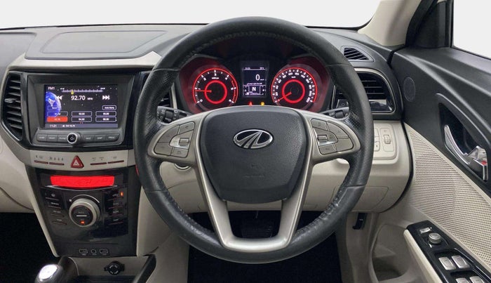 2020 Mahindra XUV300 W8 (O) 1.5 DIESEL AMT, Diesel, Automatic, 1,33,024 km, Steering Wheel Close Up