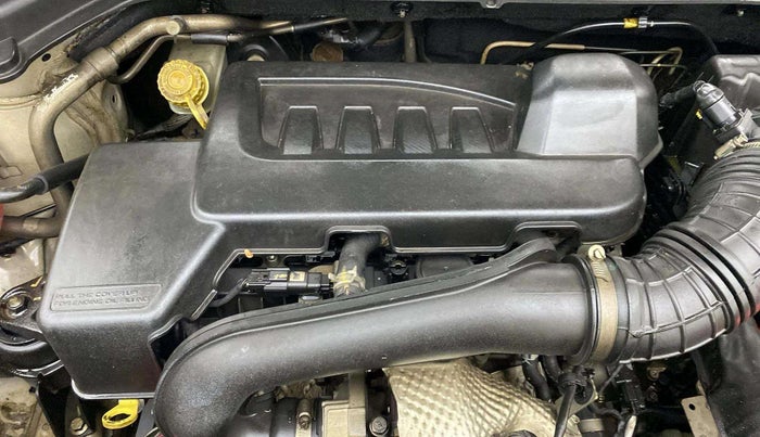2020 Mahindra XUV300 W8 (O) 1.5 DIESEL AMT, Diesel, Automatic, 1,33,024 km, Engine View