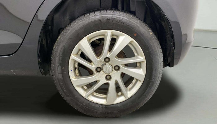 2013 Maruti Swift ZDI, Diesel, Manual, 1,11,435 km, Left Rear Wheel