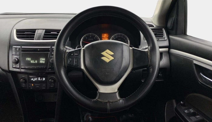 2013 Maruti Swift ZDI, Diesel, Manual, 1,11,435 km, Steering Wheel Close Up