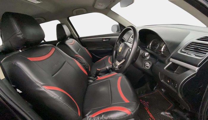 2013 Maruti Swift ZDI, Diesel, Manual, 1,11,435 km, Right Side Front Door Cabin