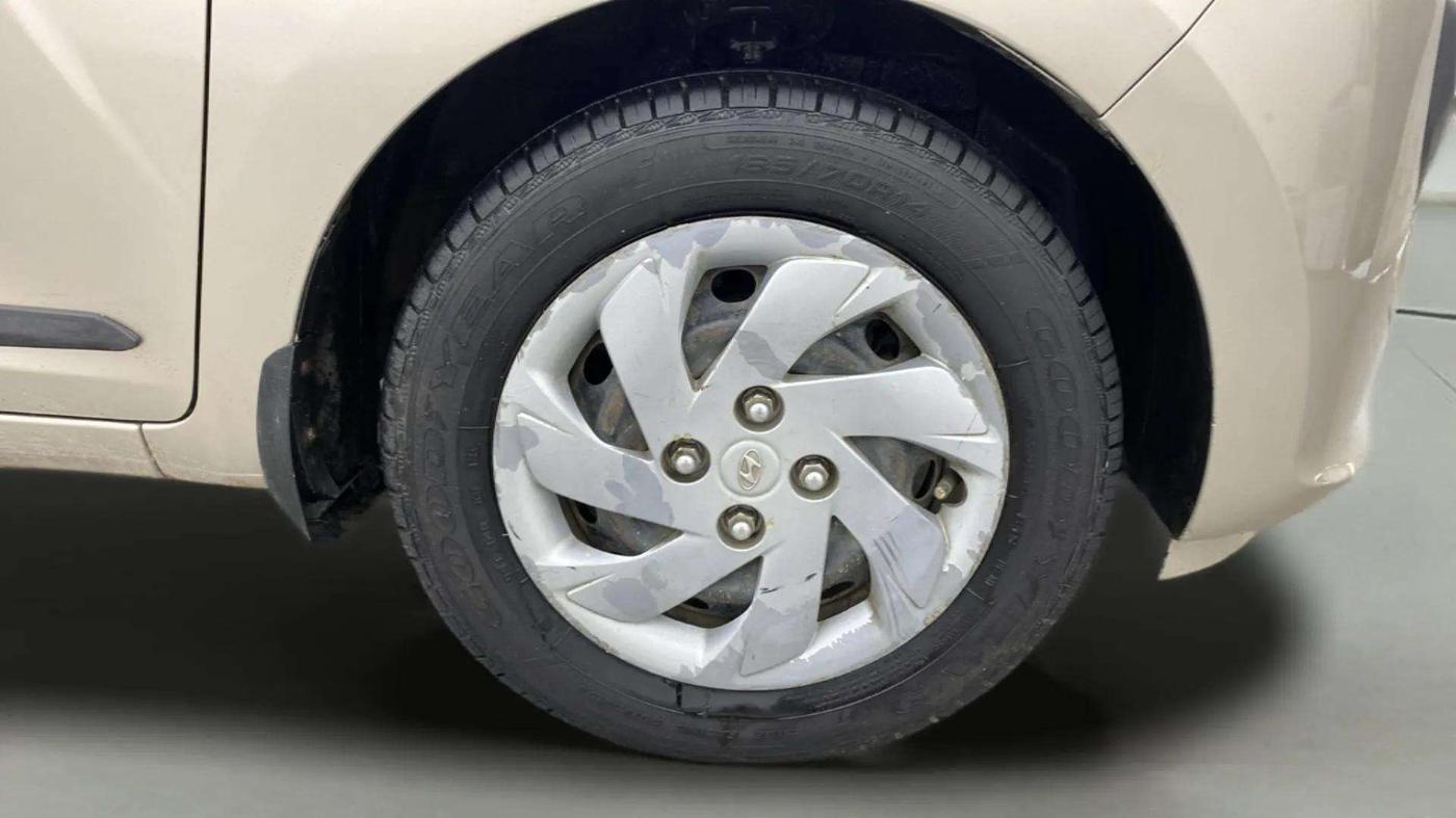 2021 Hyundai NEW SANTRO ASTA MT, Petrol, Manual, 79,199 km, Right Front Wheel