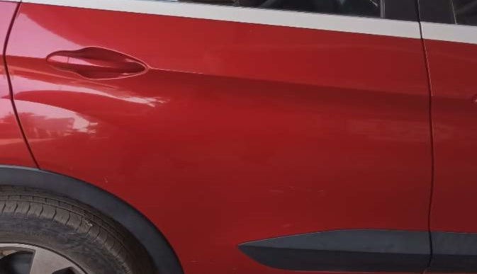2018 Tata NEXON XZ PLUS DIESEL, Diesel, Manual, 37,889 km, Right rear door - Minor scratches