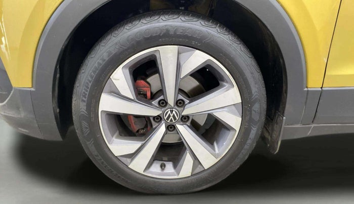 2021 Volkswagen TAIGUN TOPLINE 1.0 TSI AT, Petrol, Automatic, 49,844 km, Left Front Wheel
