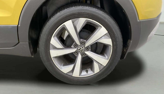 2021 Volkswagen TAIGUN TOPLINE 1.0 TSI AT, Petrol, Automatic, 49,844 km, Left Rear Wheel