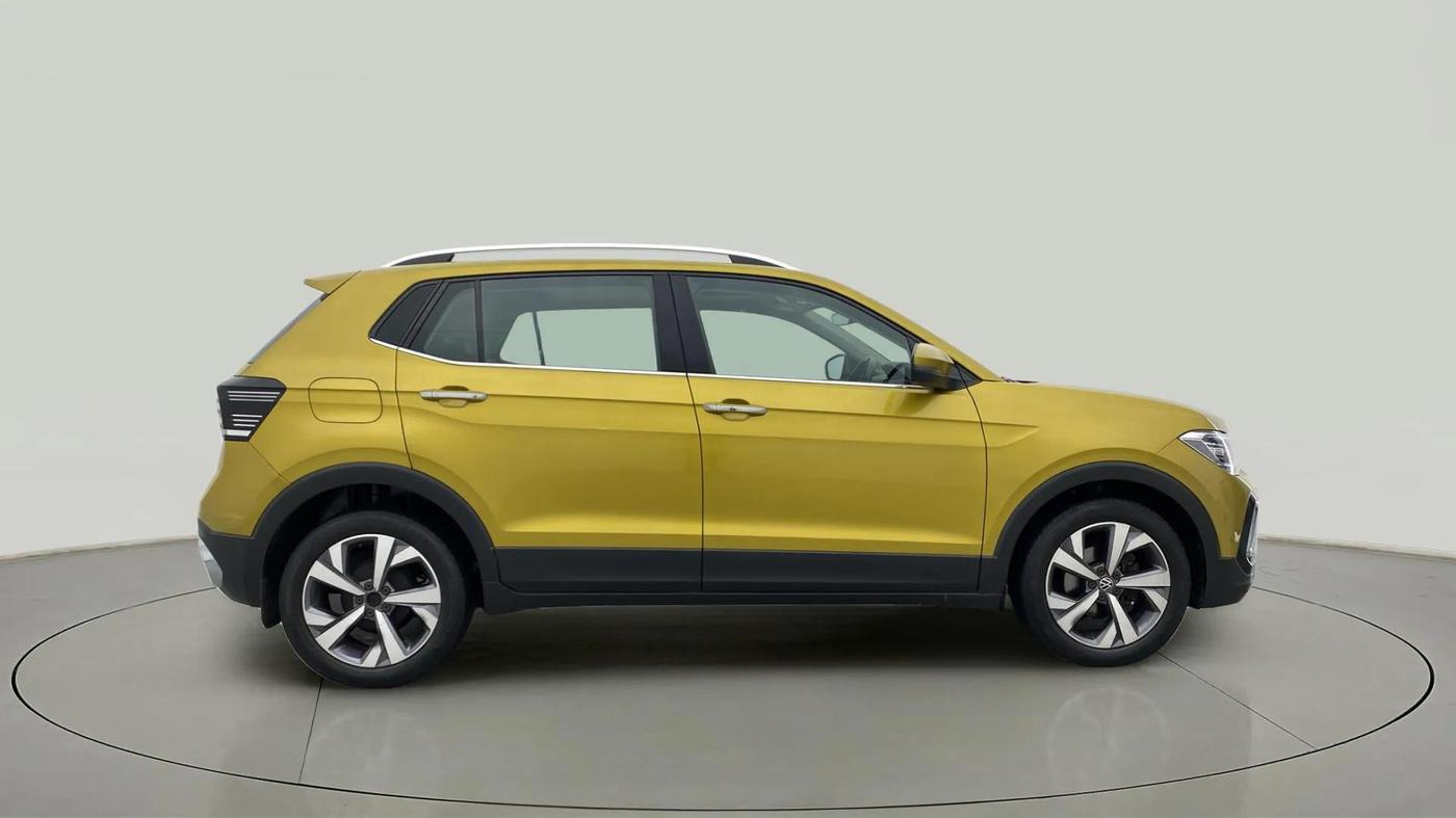 2021 Volkswagen TAIGUN TOPLINE 1.0 TSI AT, Petrol, Automatic, 49,885 km, Right Side View