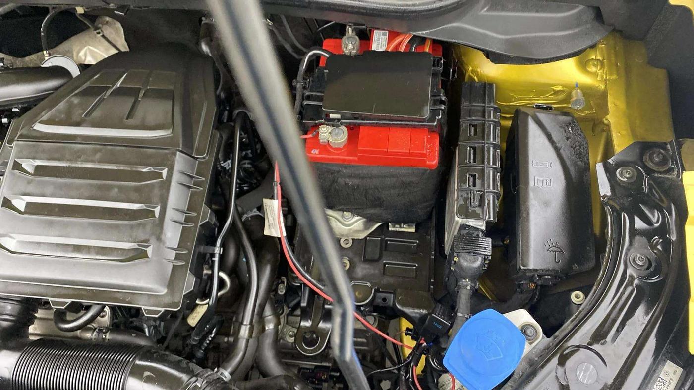 2021 Volkswagen TAIGUN TOPLINE 1.0 TSI AT, Petrol, Automatic, 49,885 km, Engine View - Left