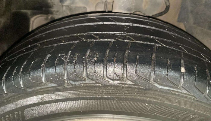 2020 Tata NEXON XZ PETROL, Petrol, Manual, 51,224 km, Left Front Tyre Tread