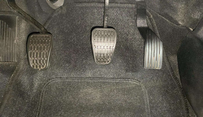 2020 Tata NEXON XZ PETROL, Petrol, Manual, 51,224 km, Pedals