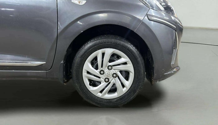2022 Hyundai AURA S 1.2 CNG, CNG, Manual, 69,046 km, Right Front Wheel