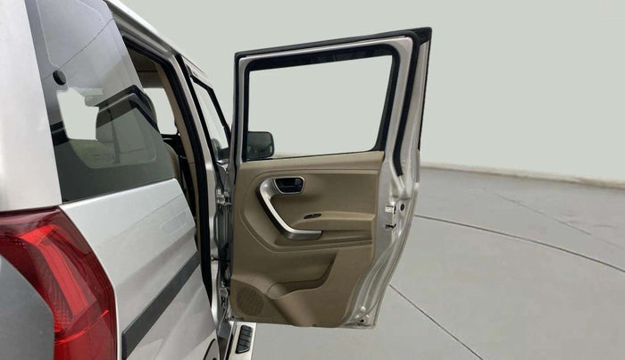 2023 Mahindra BOLERO NEO N10 R, Diesel, Manual, 43,840 km, RHS Rear Door