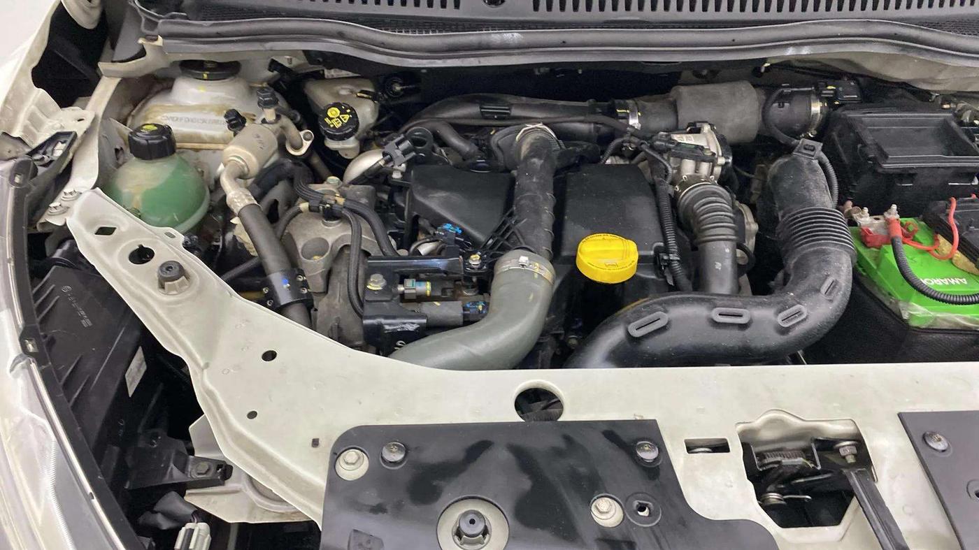 2019 Nissan Kicks XL DIESEL, Diesel, Manual, 89,623 km, Engine View - Right