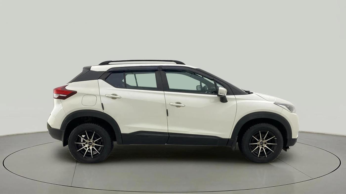 2019 Nissan Kicks XL DIESEL, Diesel, Manual, 89,623 km, Right Side View