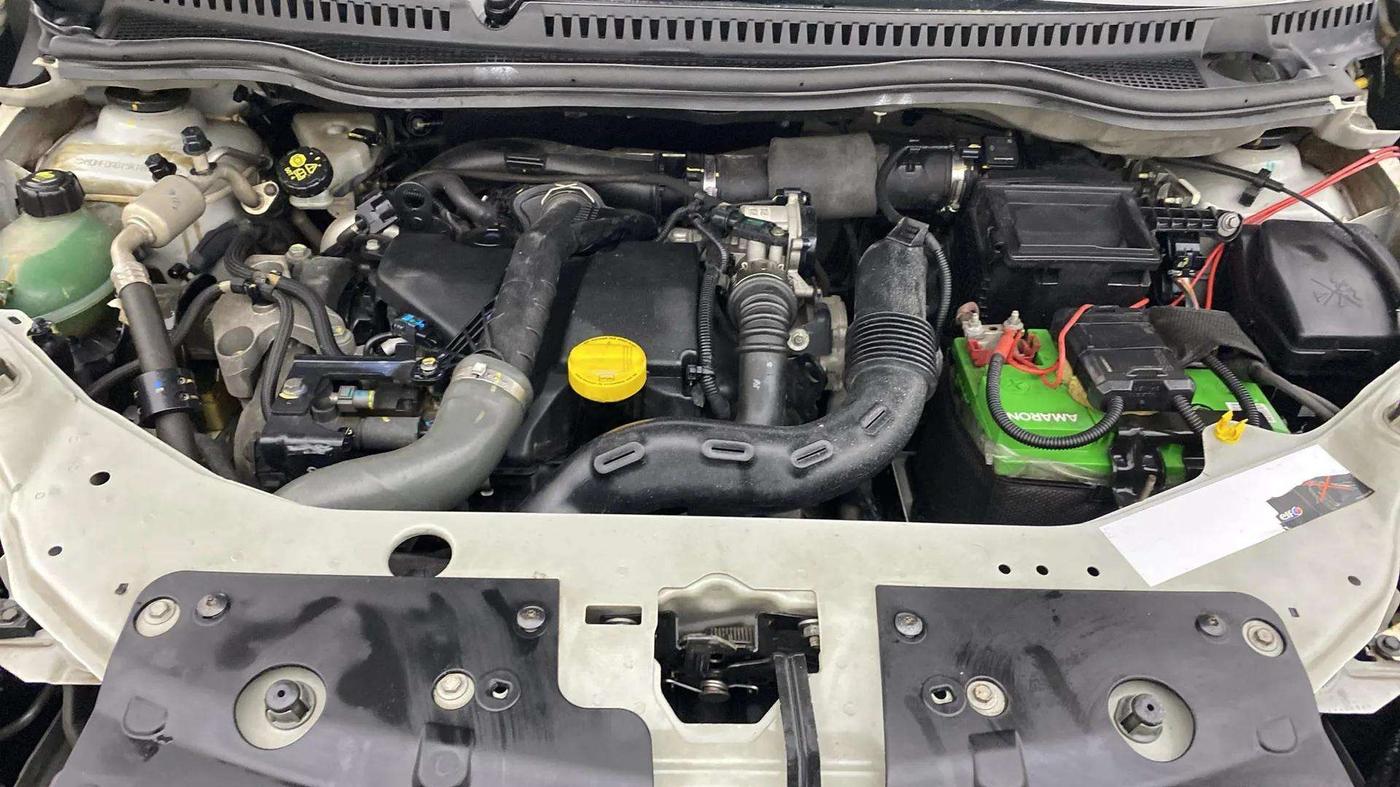 2019 Nissan Kicks XL DIESEL, Diesel, Manual, 89,623 km, Engine View