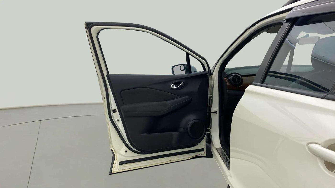 2019 Nissan Kicks XL DIESEL, Diesel, Manual, 89,623 km, LHS Front Door