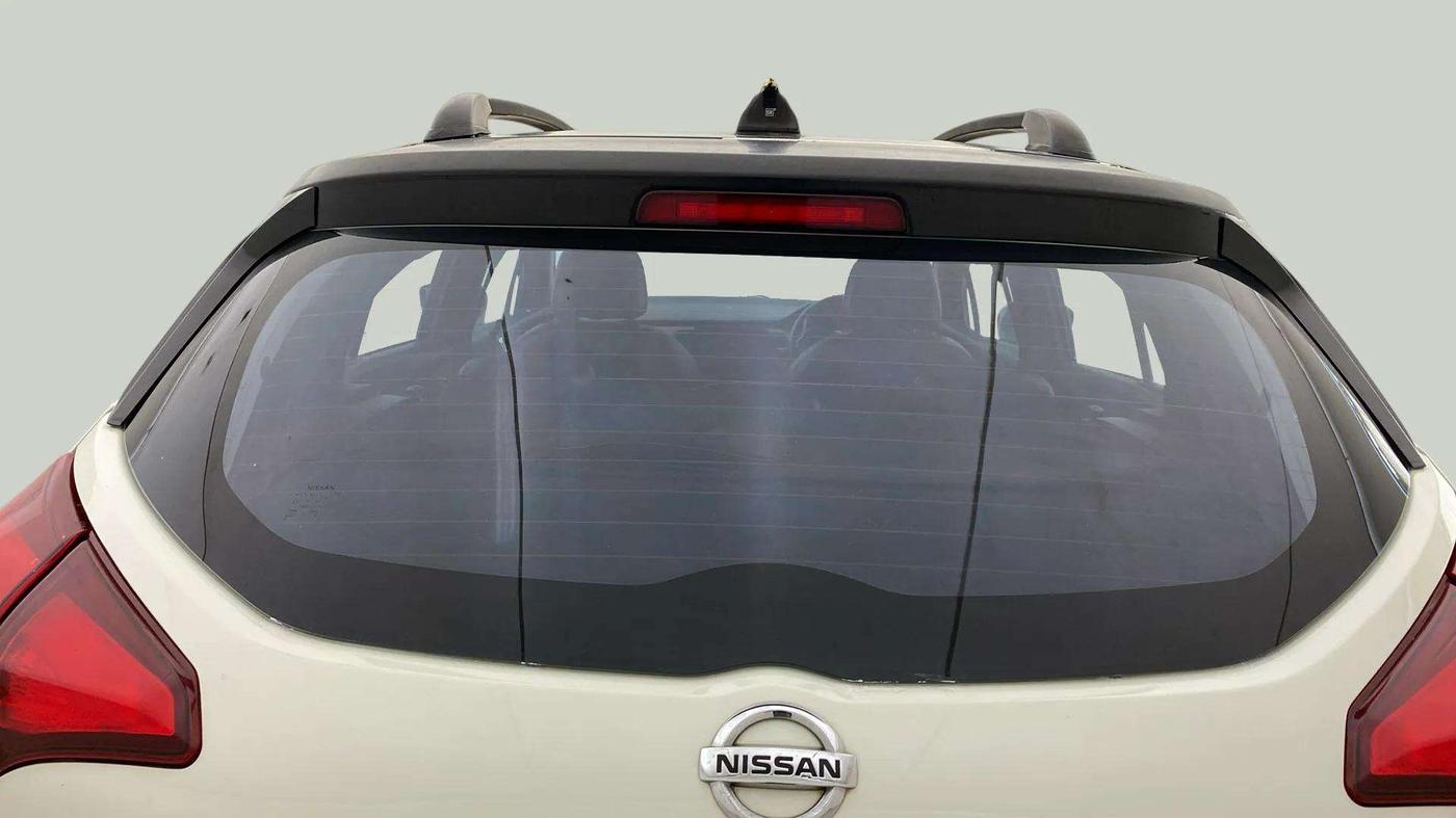 2019 Nissan Kicks XL DIESEL, Diesel, Manual, 89,623 km, Rear Windshield