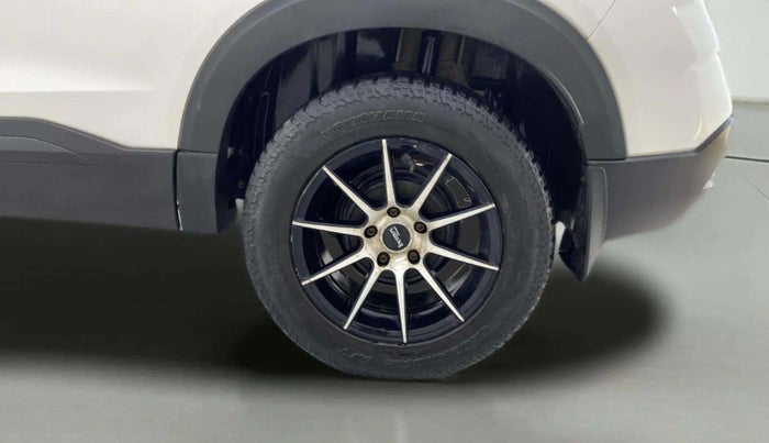 2019 Nissan Kicks XL DIESEL, Diesel, Manual, 89,424 km, Left Rear Wheel