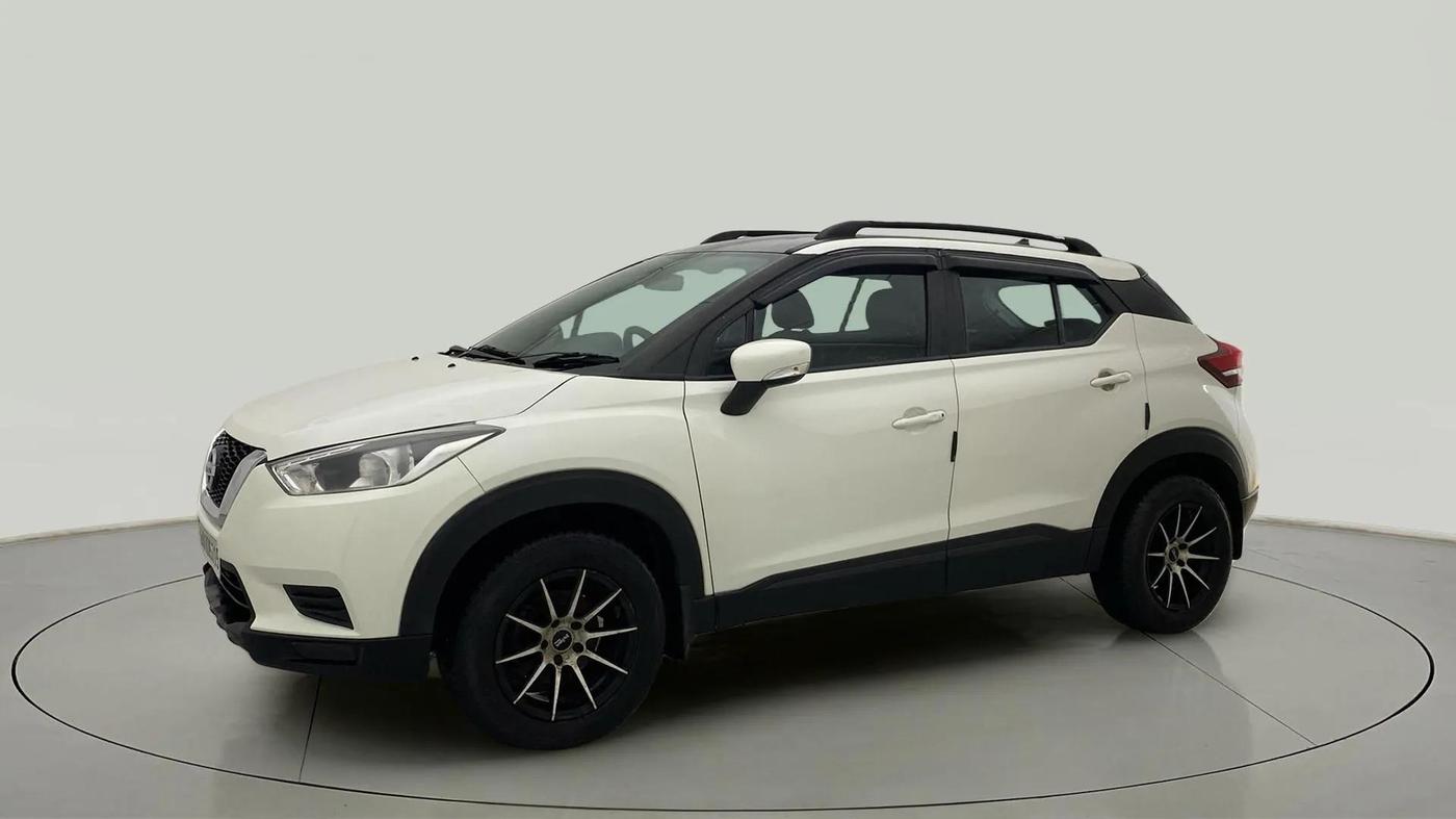 2019 Nissan Kicks XL DIESEL, Diesel, Manual, 89,623 km, Left Front Diagonal
