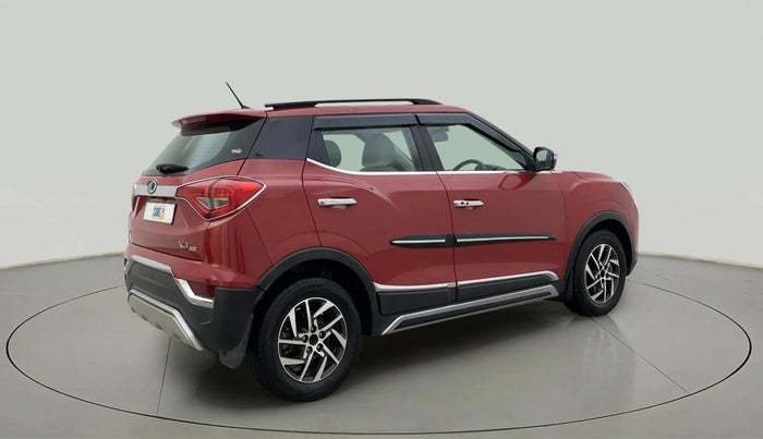 2022 Mahindra XUV300 W8 (O) 1.2 PETROL, Petrol, Manual, 27,712 km, Right Back Diagonal