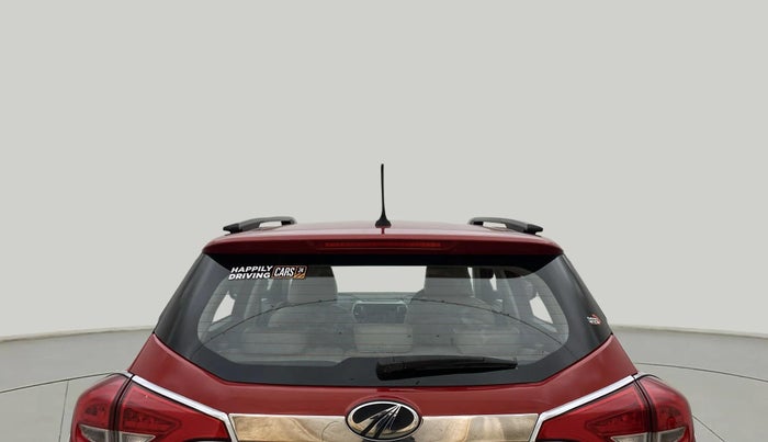 2022 Mahindra XUV300 W8 (O) 1.2 PETROL, Petrol, Manual, 27,712 km, Rear Windshield