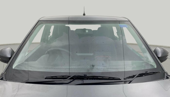 2023 Tata PUNCH ADVENTURE AMT, Petrol, Automatic, 17,819 km, Front Windshield