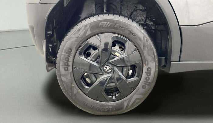 2023 Tata PUNCH ADVENTURE AMT, Petrol, Automatic, 17,819 km, Right Rear Wheel