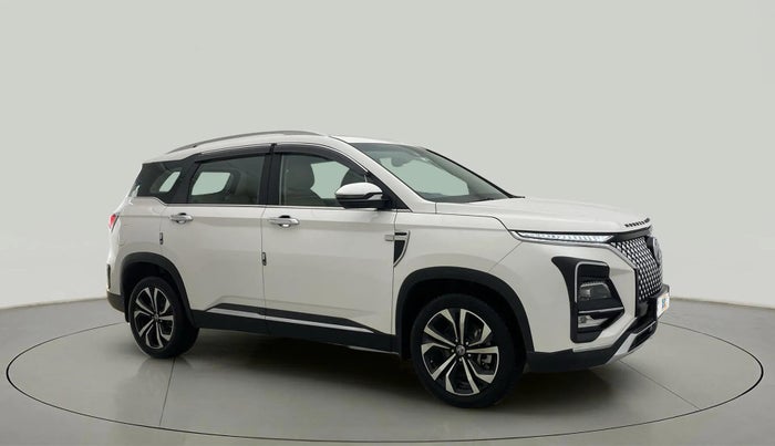 2023 MG HECTOR SAVVY PRO 1.5 TURBO CVT PETROL, Petrol, Automatic, 25,326 km, Right Front Diagonal