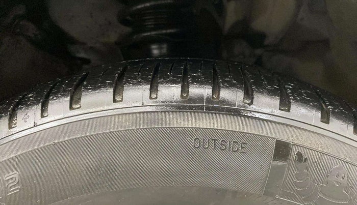 2012 Nissan Sunny XL DIESEL, Diesel, Manual, 1,16,242 km, Right Front Tyre Tread