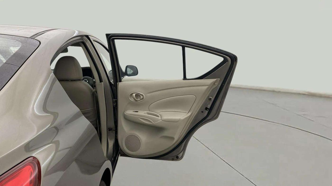 2012 Nissan Sunny XL DIESEL, Diesel, Manual, 1,16,242 km, RHS Rear Door