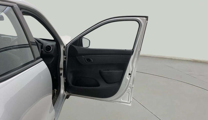 2019 Renault Kwid RXL, Petrol, Manual, 17,254 km, RHS Front Door