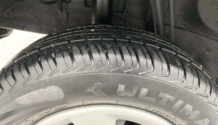 2019 Renault Kwid RXL, Petrol, Manual, 17,254 km, Right Rear Tyre Tread