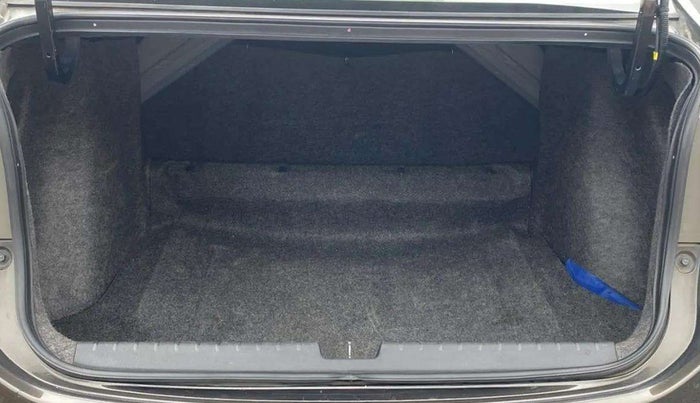 2021 Honda City 1.5L I-VTEC V MT 4TH GEN, Petrol, Manual, 24,194 km, Boot Inside