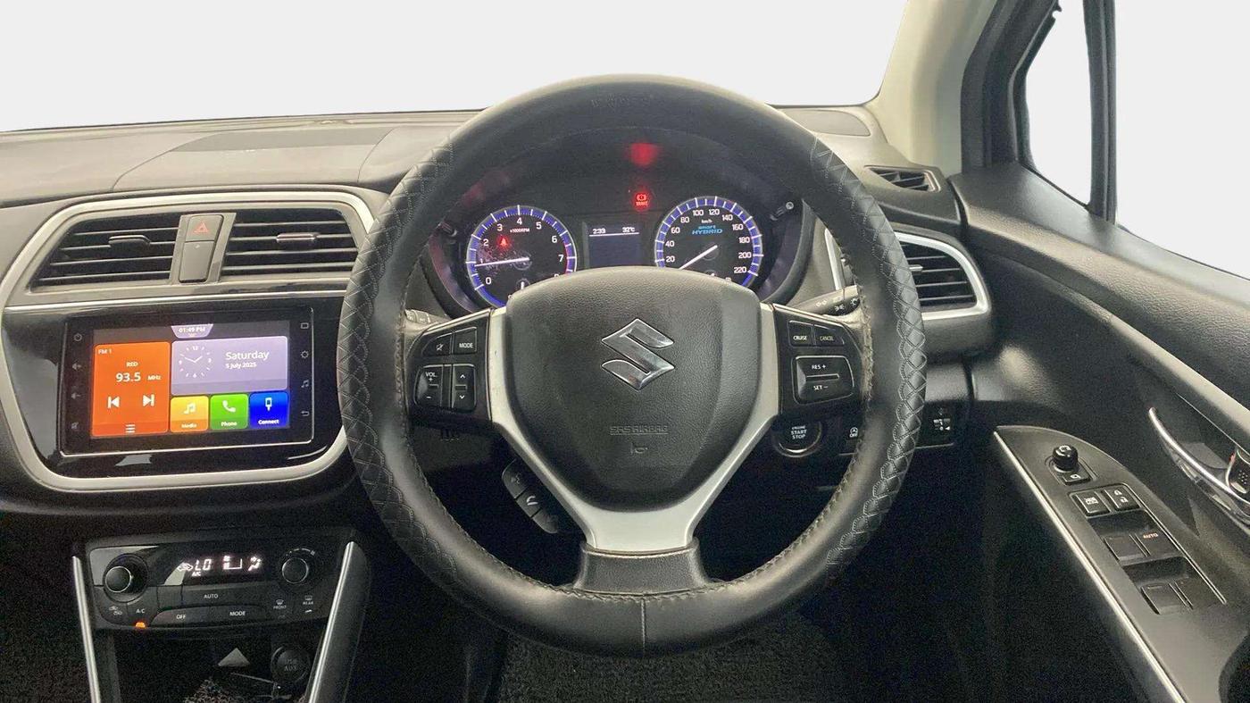 2021 Maruti S Cross ZETA 1.5, Petrol, Manual, 76,840 km, Steering Wheel Close Up