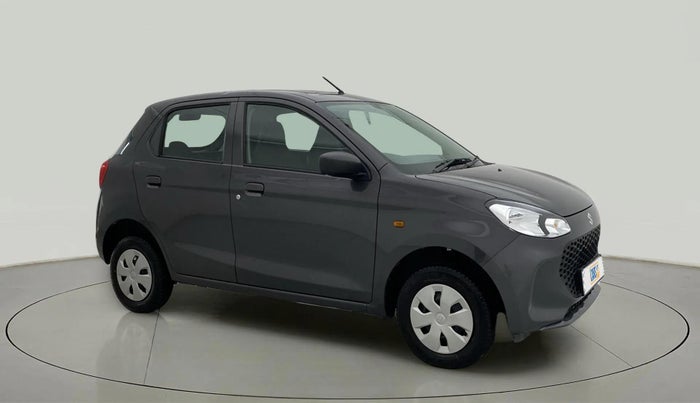 2024 Maruti Alto K10 VXi (O), Petrol, Manual, 4,028 km, Right Front Diagonal