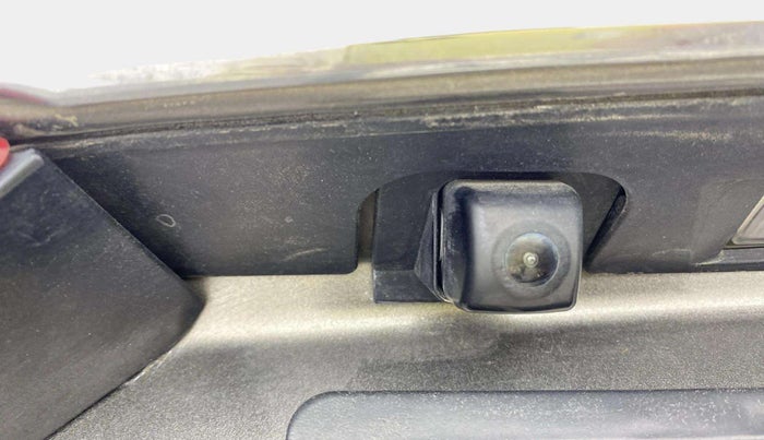 2019 Maruti Ciaz ALPHA  AT 1.5 SHVS PETROL, Petrol, Automatic, 71,585 km, Parking Camera