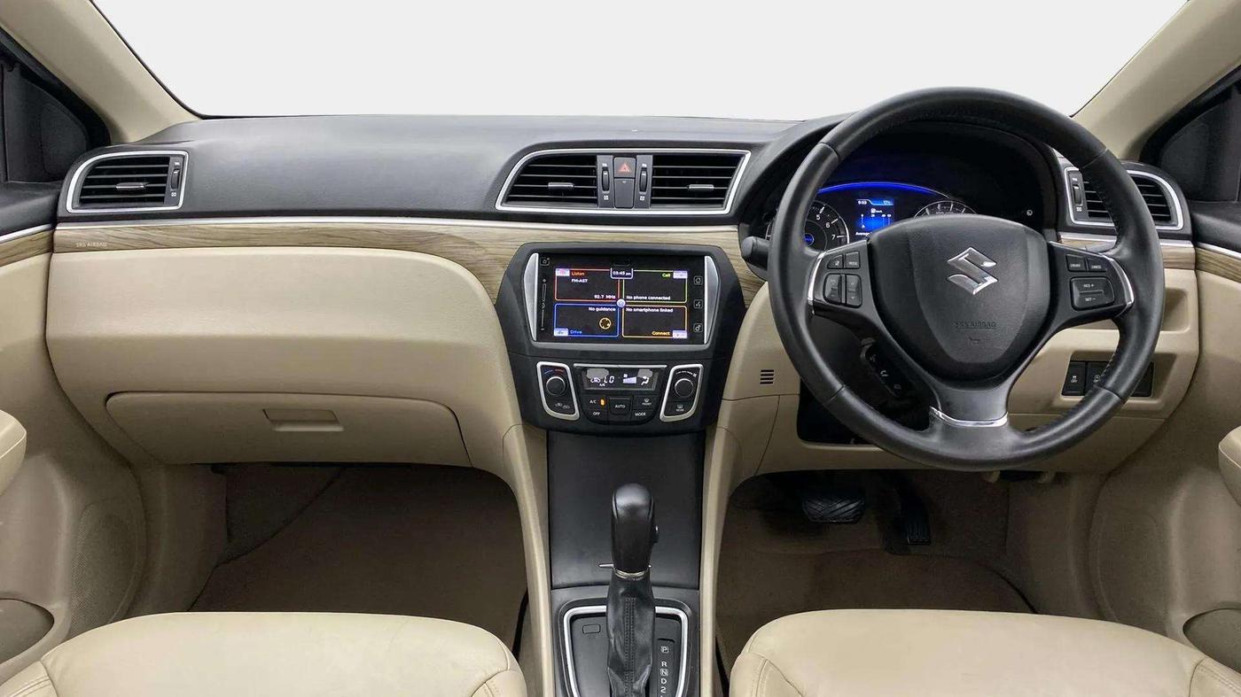 2019 Maruti Ciaz ALPHA  AT 1.5 SHVS PETROL, Petrol, Automatic, 71,585 km, Dashboard