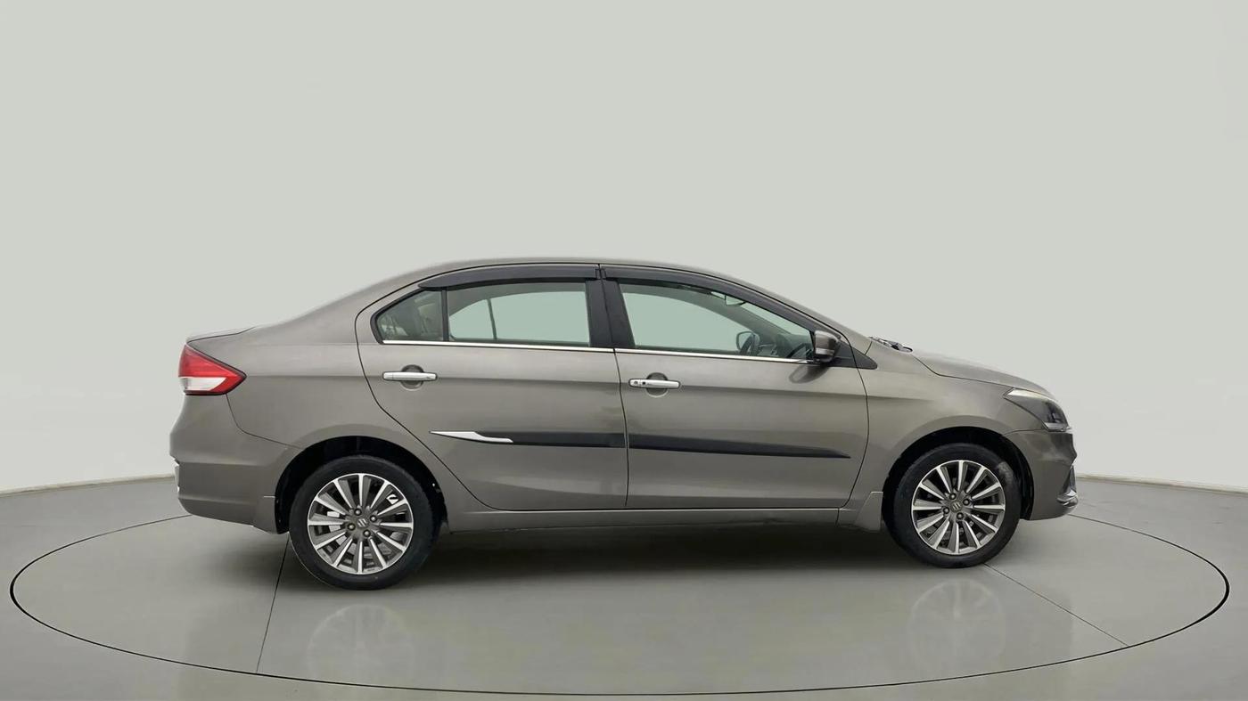 2019 Maruti Ciaz ALPHA  AT 1.5 SHVS PETROL, Petrol, Automatic, 71,585 km, Right Side View
