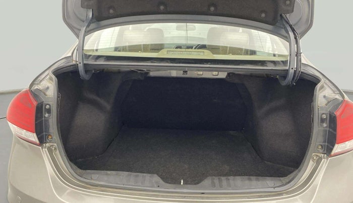 2019 Maruti Ciaz ALPHA  AT 1.5 SHVS PETROL, Petrol, Automatic, 71,585 km, Boot Open Zoomed View