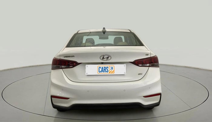 2019 Hyundai Verna 1.6 VTVT SX, Petrol, Manual, 85,629 km, Back/Rear