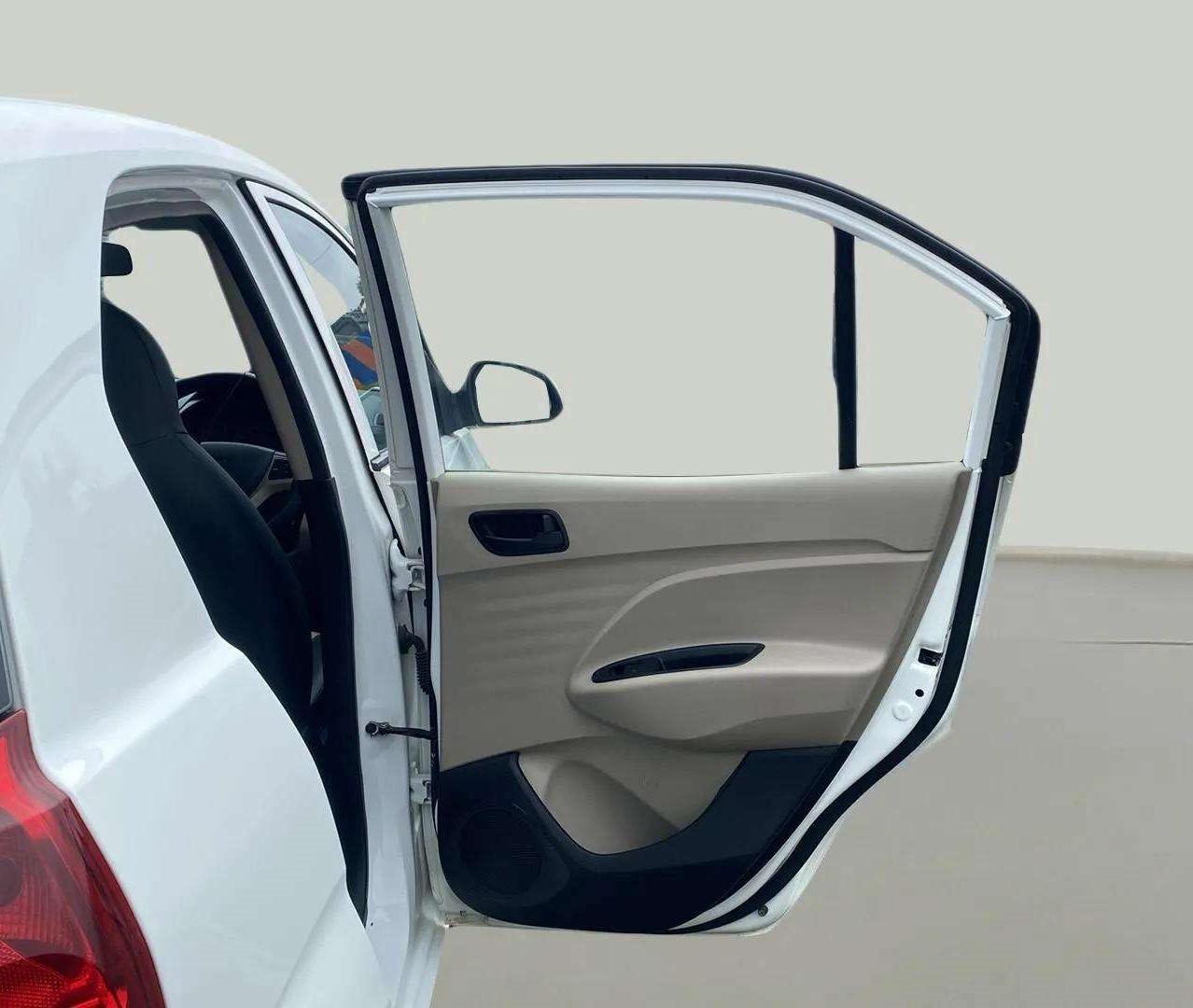 2021 Hyundai NEW SANTRO SPORTZ MT, Petrol, Manual, 27,594 km, RHS Rear Door