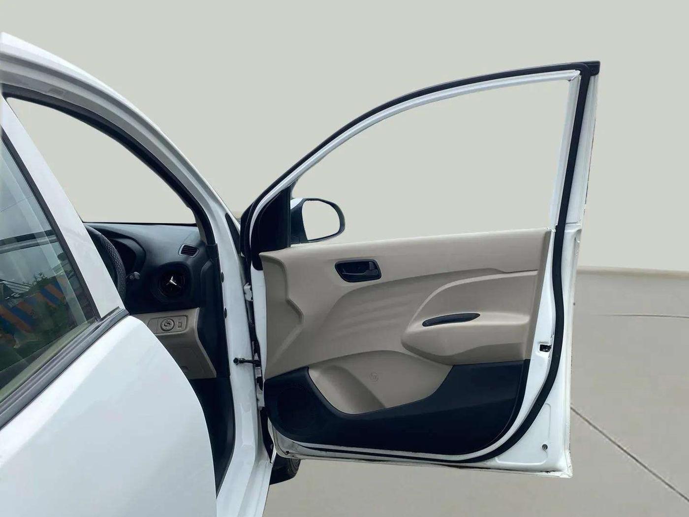 2021 Hyundai NEW SANTRO SPORTZ MT, Petrol, Manual, 27,594 km, RHS Front Door