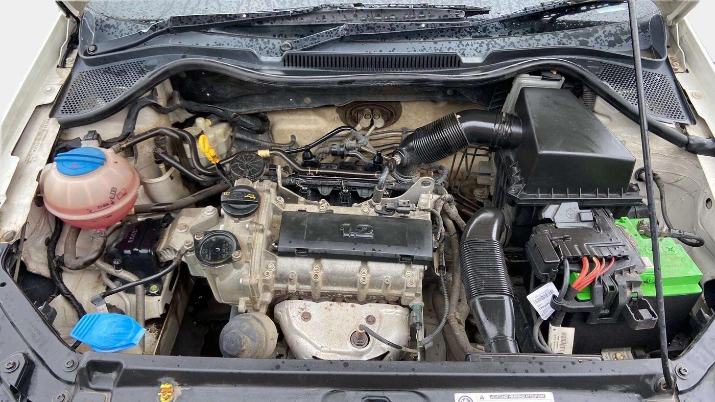 2017 Volkswagen Ameo TRENDLINE 1.2L, Petrol, Manual, 83,948 km, Open Bonet