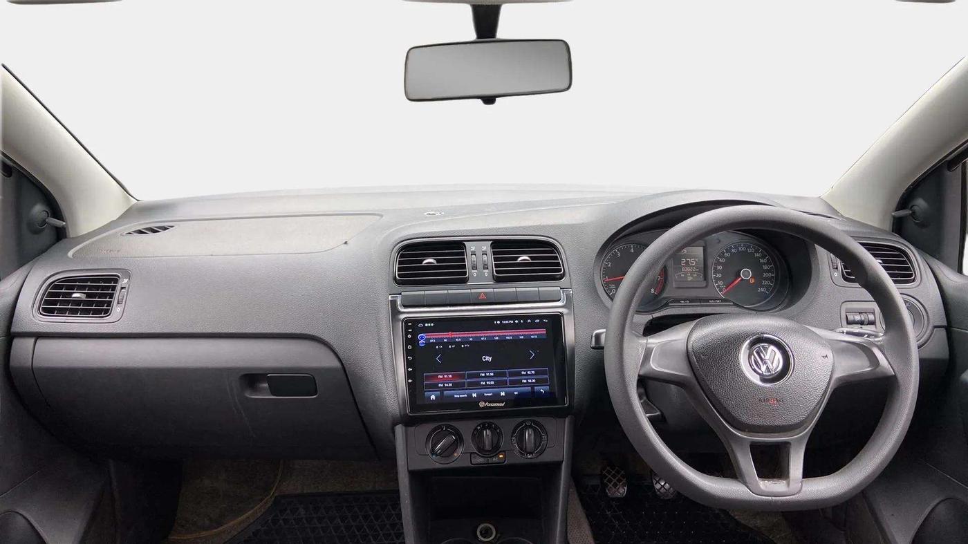 2017 Volkswagen Ameo TRENDLINE 1.2L, Petrol, Manual, 83,948 km, Dashboard