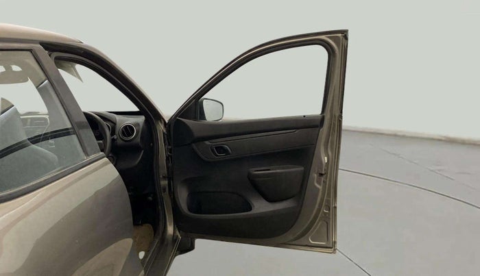 2019 Renault Kwid RXL, Petrol, Manual, 25,440 km, RHS Front Door