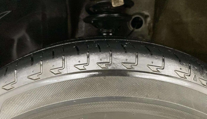 2022 Maruti Celerio VXI CNG, CNG, Manual, 51,886 km, Left Front Tyre Tread