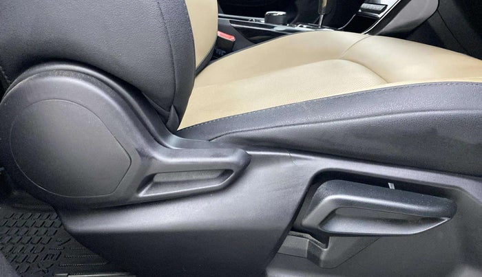 2023 Tata NEXON XZA PLUS LUX SUNROOF KAZIRANGA PETROL, Petrol, Automatic, 39,852 km, Driver Side Adjustment Panel