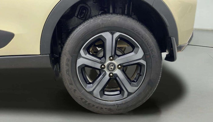2023 Tata NEXON XZA PLUS LUX SUNROOF KAZIRANGA PETROL, Petrol, Automatic, 39,852 km, Left Rear Wheel