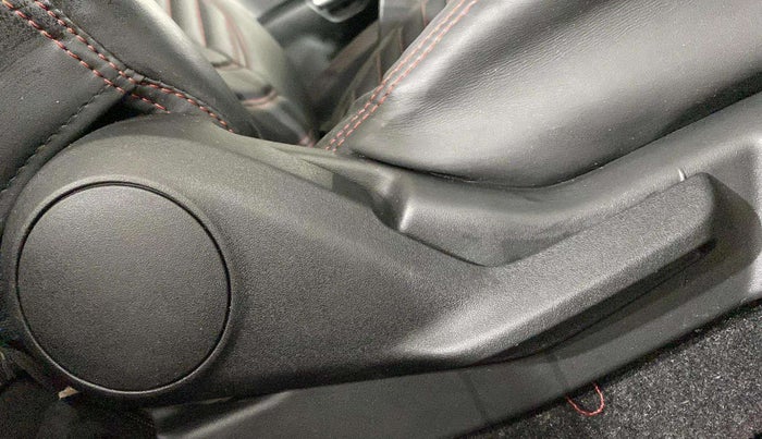 2024 Maruti IGNIS SIGMA 1.2, Petrol, Manual, 9,445 km, Driver Side Adjustment Panel