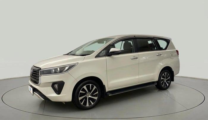 2022 Toyota Innova Crysta 2.7 ZX AT 7 STR, Petrol, Automatic, 16,086 km, Left Front Diagonal