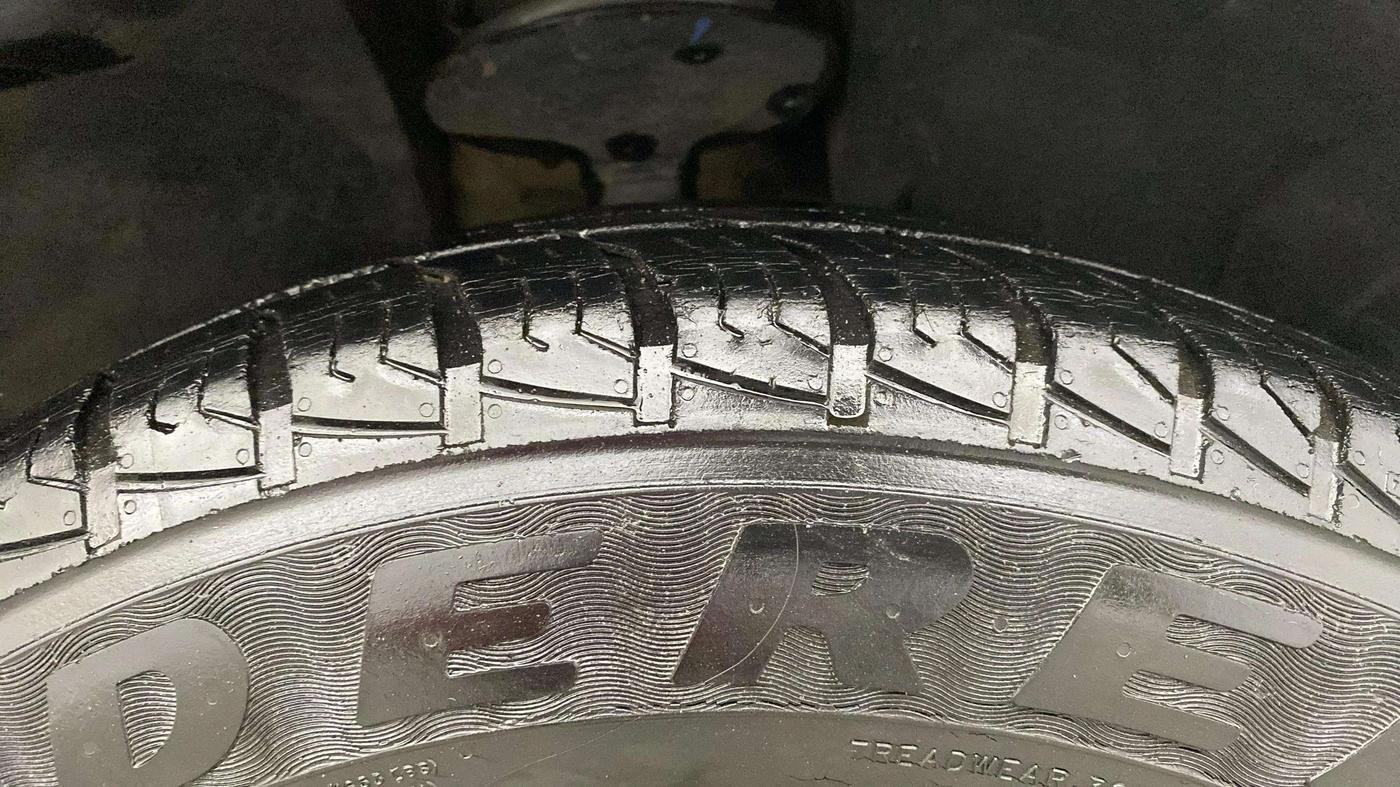 2019 Renault Duster 85 PS RXZ DIESEL, Diesel, Manual, 28,834 km, Right Front Tyre Tread